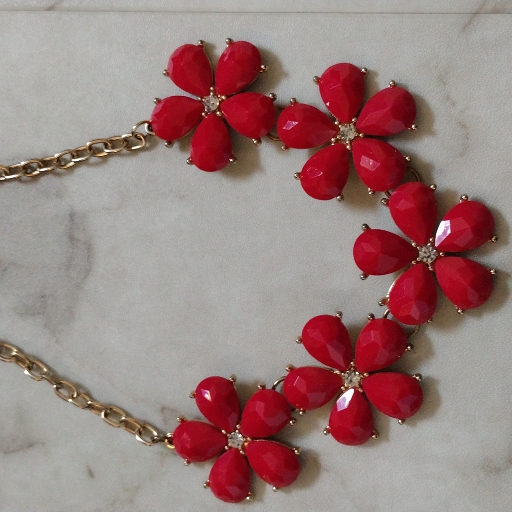 Etc! Linked floral medallion necklace.